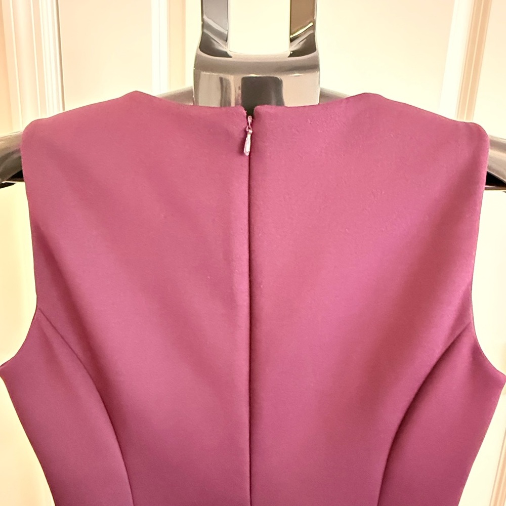 Calvin Klein Scuba Knit Fit & Flare Plum/Eggplant Colorblock Dress - Size 10 - Picture 6 of 8